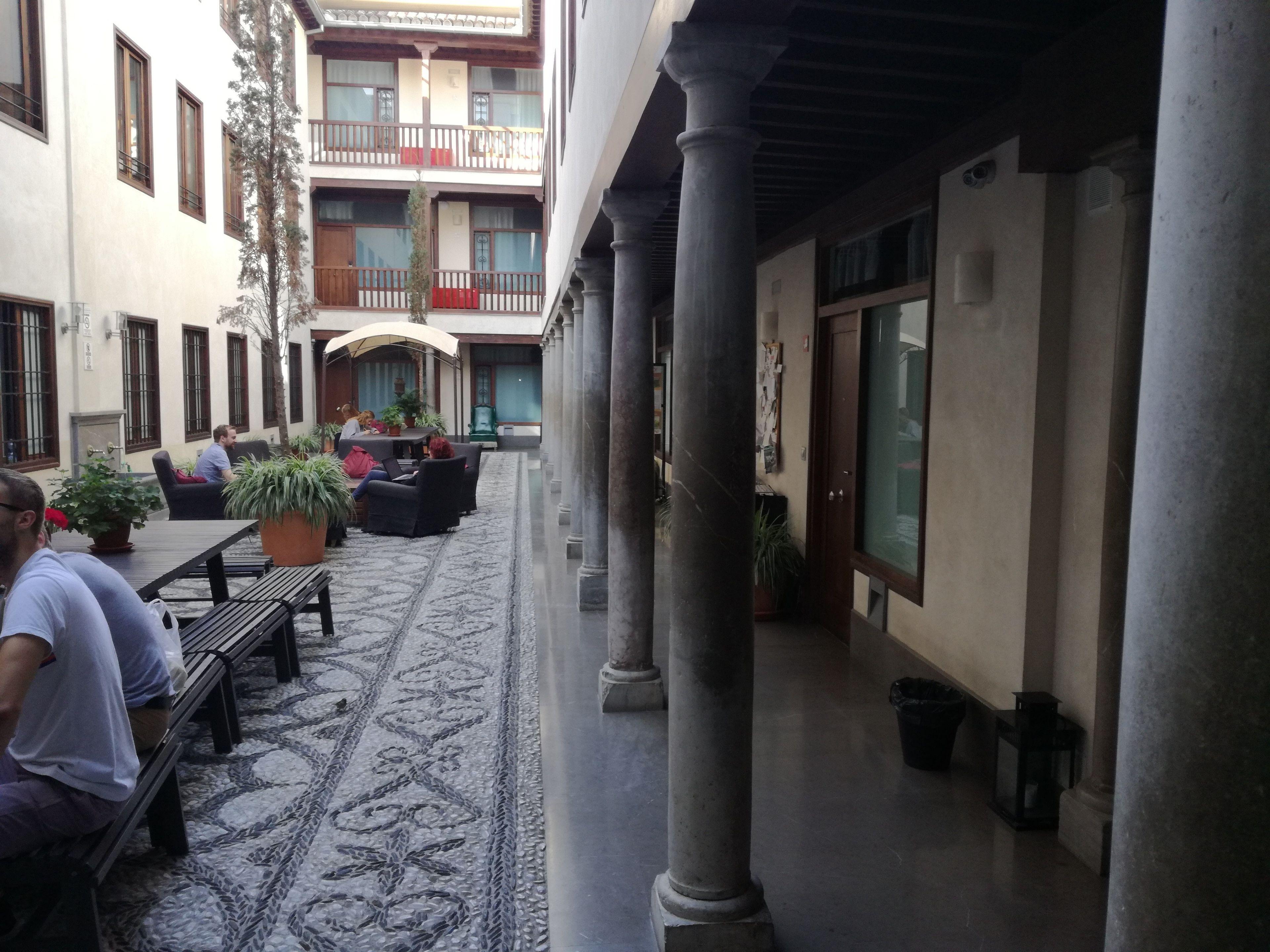 Isa Granada — Photos 3